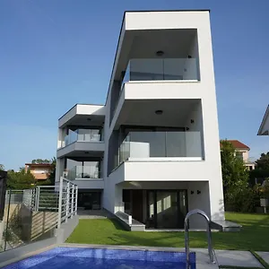 Mirno Malinska